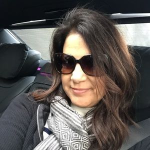 Meet your Posher, Sylvia